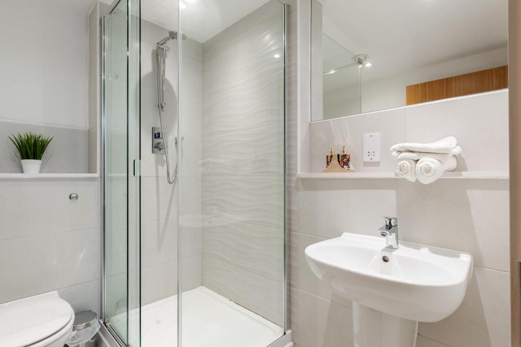 City Living Penthouse Apartment With Parking مانشستر المظهر الخارجي الصورة