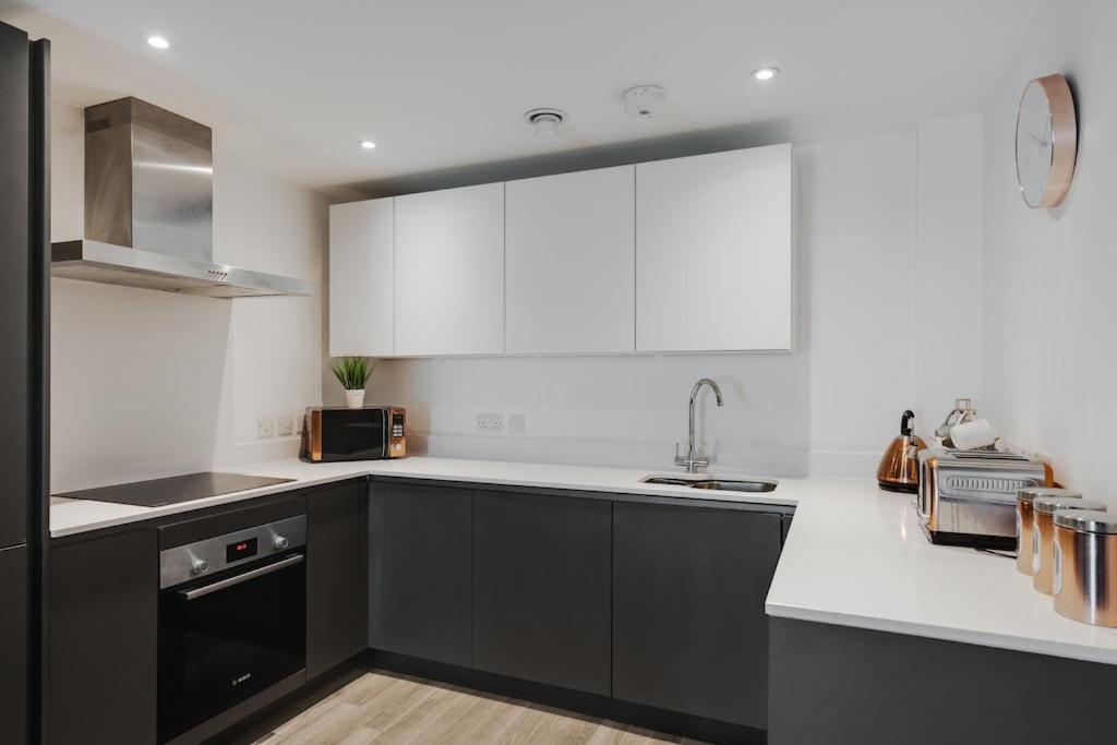 City Living Penthouse Apartment With Parking مانشستر المظهر الخارجي الصورة